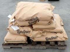 E-448 Linder Pig Show Feed