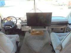 E-414 1996 34' Tiffin Allegro Bay Motor Home