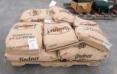 E-449 Linder Pig Show Feed