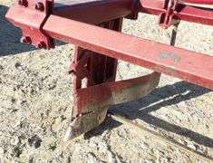 E-101  Parma 3-Point Onion Lifter