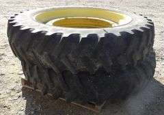 E-672 Tractor Tires & Wheels