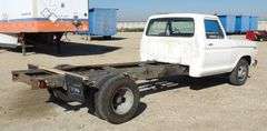 E-298 1974 Ford F350 Cab & Chassis