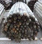 E-613 Wooden Fence Posts