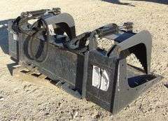 E-856 Wolverine Skid Steer Grapple Bucket