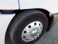 E-424 2012 Freightliner Cascadia Truck Tractor