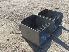 E-1108  Hang-On Feeders