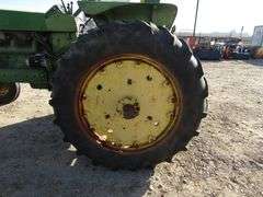 E-1174 John Deere 4020 Tractor
