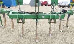 E-112 John Deere 915 V Ripper