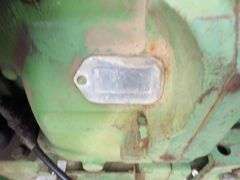 E-1124 1961 John Deere 3010 Tractor W/Loader