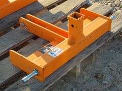 E-307  3-Point Receiver Hitch