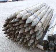 E-606 Wooden Fence Posts