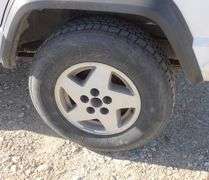 E-1129 1995 Jeep Cherokee