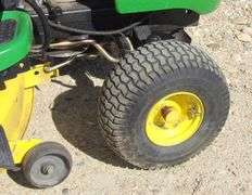 E-573 John Deere LA115 Riding Lawn Mower