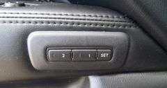 E-120  2013 Infinity JX 30 SUV