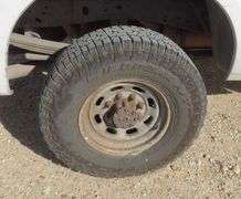 E-736  2001 Ford F-250 Pickup