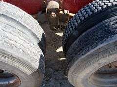 E-1188 1986 Freightliner Truck