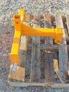 E-302  3-Point Receiver Hitch