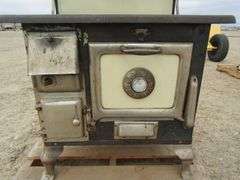 E-122  Wood Cook Stove