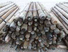 E-612 Wooden Fence Posts