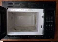 E-385 2014 North Trail Travel Trailer