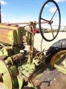 E-1051 1951 John Deere G Tractor