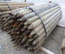 E-613 Wooden Fence Posts