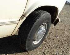 E-296 1990 Ford F350 Econoline Van