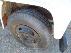 E-1062 1977 IH Loadstar 1600 Dump Truck