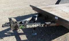 E-661 2018 Summit Tilt Deck Trailer