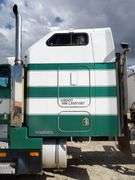 E-388  1990 Kenworth T600 Truck Tractor