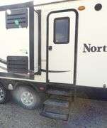 E-385 2014 North Trail Travel Trailer