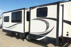 E-385 2014 North Trail Travel Trailer