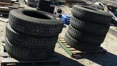 E-393 Semi Tires (7)