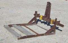 E-669 3-Point Work Platform