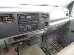 E-173 2004 Ford F-250 Extended Cab Flatbed Pickup