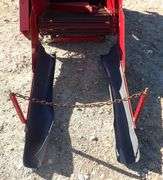 E-105 Parma 3-Point Onion Handler