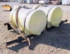 E-1084 Saddle Tanks