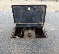 E-173 2004 Ford F-250 Extended Cab Flatbed Pickup