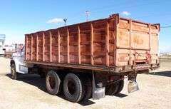 E-1061 1981 Chevy Dump Truck