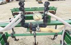 E-115 3-Point Toolbar Injection Implement