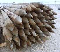 E-601 Wooden Fence Posts