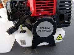E-942  Gas Powered Post Pounder