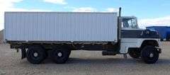 E-131 1986 Ford 8000 Commodity Truck
