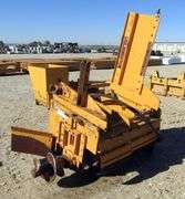 E-925 Curbing Machine Attachment