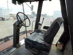 E-426 Heston 8400 Swather