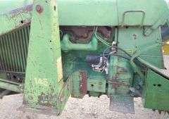E-1124 1961 John Deere 3010 Tractor W/Loader