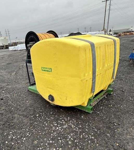 R-343 Schaben Tank Sprayer W/ gas engine