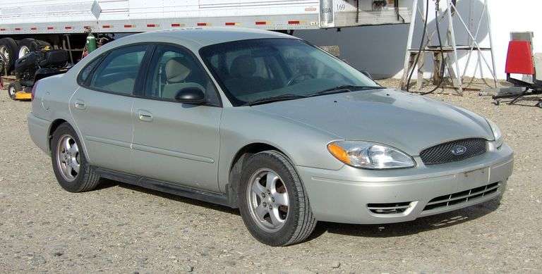 E-1454  2007 Ford Taurus