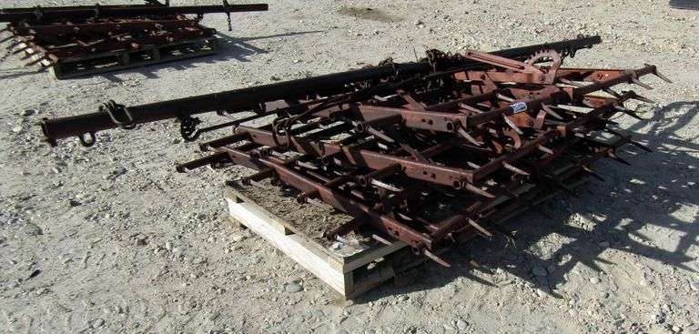 E-1290 Sections of Harrows