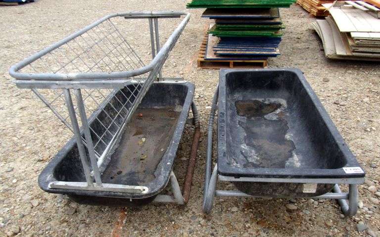 E-1305  Livestock Feeders